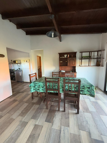 En Venta Propiedad De 3 Ambientes Con Parque, Camet Norte