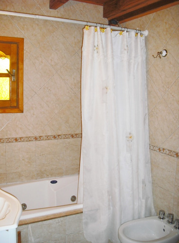Imagen 14 de 14 de Hermosa Cabaña En Alquiler Temporario, Villa La Angostura.