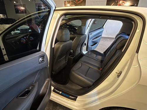 Peugeot 308 1.6 GRIFFE THP 16V FLEX 4P AUTOMÁTICO
