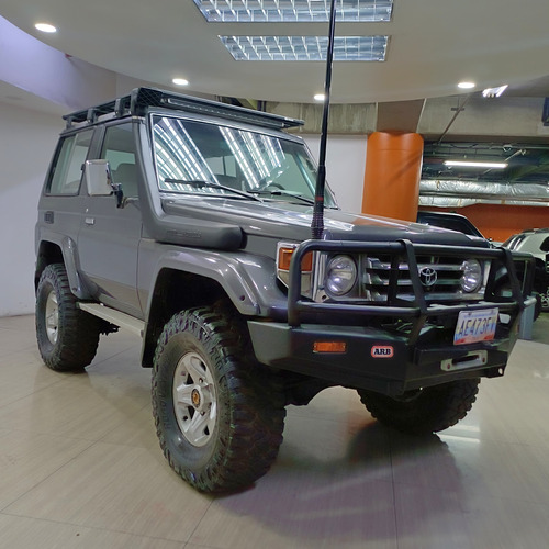 Toyota Land Cruiser Machito 2005 Sc*
