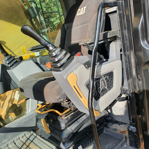 Escavadeira De Esteira Cat 345gc - 9.700horas - 2022