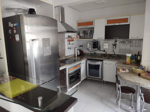 Imagem 26 de 29 de Vendo Cobertura Duplex Em Balneário Estreito Fpolis Sc, 4 Dormitórios Senso 2 Suítes 3 Vagas De Garagem, Piscina. - Cb340