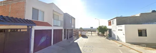 Casa En Remate En Fracc. El Dorado, Aguascalientes, Aguascalientes. -sk20