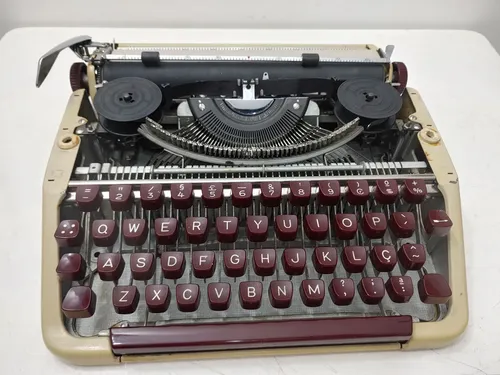 Maquina De Escrever Olympia Splendid 33 Anos 1960 | Parcelamento