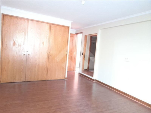 Departamento En Arriendo De 3 Dorm. En Vitacura