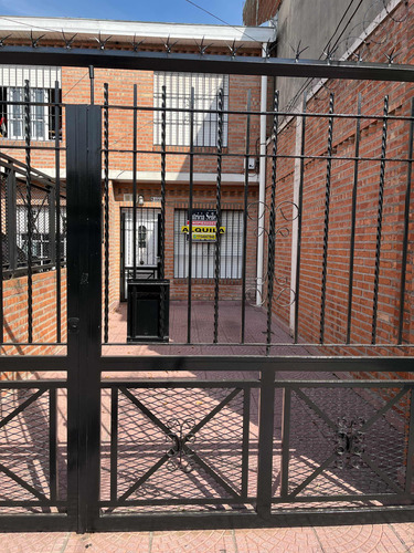 Alquiler Duplex Tres Ambientes Isidro Casanova
