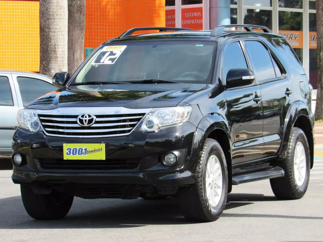 Toyota Hilux SW4 2.7 SR 4X2 16V