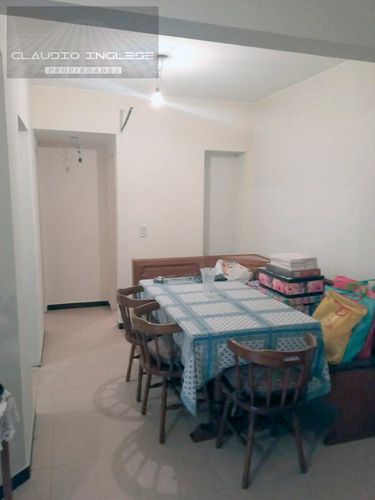 Imagen 5 de 11 de Departamento De 2 Amb Al Fte C/cochera. San Justo.