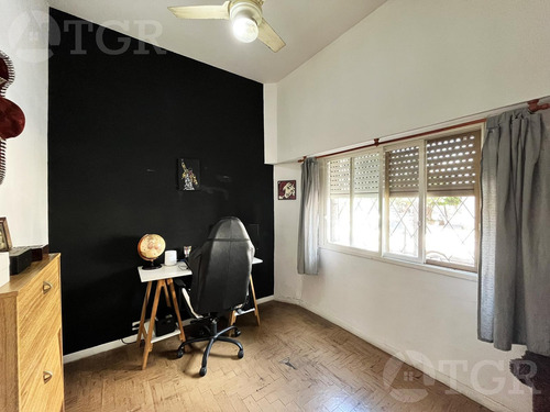 Venta Ph 3 Ambientes Planta Baja Con Entrada Independiente, Patio Y Cochera