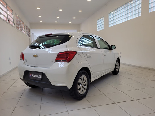 Imagem 4 de 8 de Chevrolet Gm Onix Lt 1.0 2019
