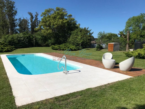 Imagen 2 de 18 de Chalet Para La Venta.