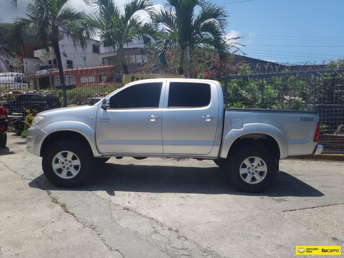 Imagen 8 de 14 de Toyota Hilux Kavak 4x4