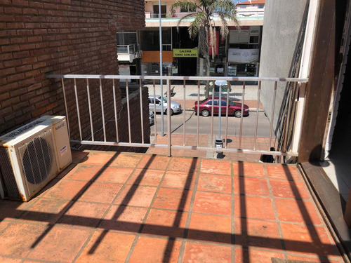 Imagen 12 de 13 de Alquilo Apartamento Sobre Gorlero 3 Dormitorios Tipo Casa