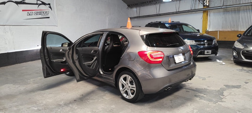 Mercedes-Benz Clase A 1.6 A 200 Style B.efficiency 156cv