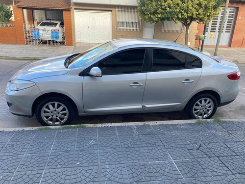 Renault Fluence 2.0 Dynamique Pro.cre.auto 2014