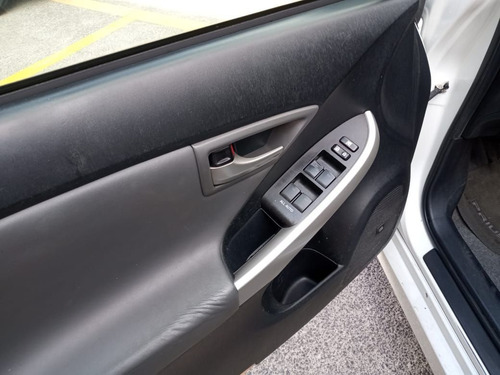 Imagen 9 de 15 de Toyota Prius 2015 1.8 Premium Sr Hibrido At