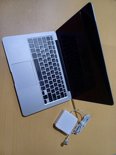 Macbook Pro 13.3  2015