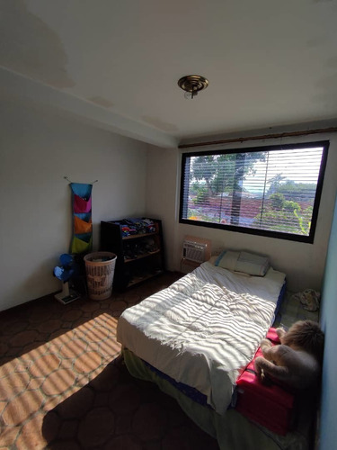 Imagen 4 de 16 de Casa En Venta En Urb, Colinas De Guataparo
