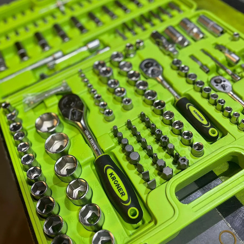 Kit Juego De Dados Y Puntas De 171 Piezas Cromado Kroner