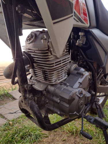 Imagen 6 de 9 de Zanella Zr 200