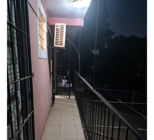 Casa 2 Plantas Con Pileta Y Parrilla A 100 Mts Autopista