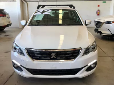 Peugeot 301 1.6 Allure At