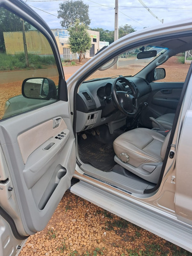 Toyota Hilux 2.5 CAB. DUPLA 4X4 4P DIESEL MANUAL
