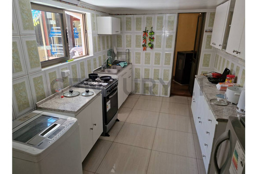 Se Vende Excelente Casa Para Inversión, Concepción
