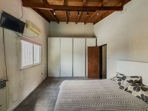 Casas En Venta Con Parque Y Pileta City Bell