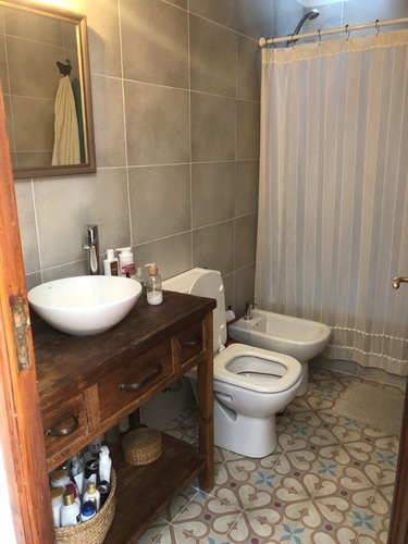 Imagen 9 de 23 de Casa En Dos Plantas En Barrio Cerrado, Hurlingham