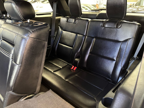 Ford Explorer 2022 St