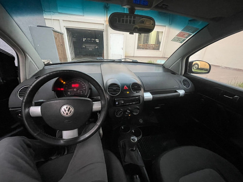 Volkswagen New Beetle 2.0 Advance