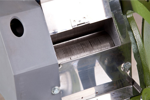 Imagem 4 de 4 de Engenho De Moer Cana B200 Inox Completo C/ Motor E Correia