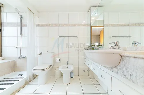 Departamento En Arriendo De 3 Dorm. En Las Condes