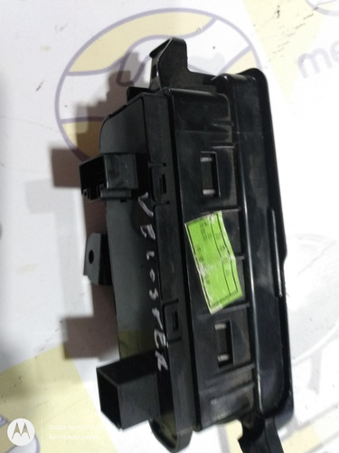 Imagem 4 de 8 de Comando Botao Sensor Estacionamento Veloster 13 - 4842 S