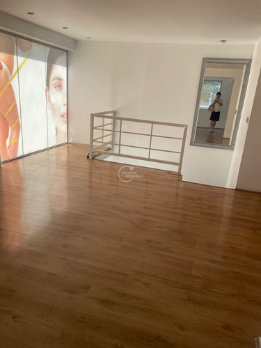 Local Comercial En Arriendo En Vitacura