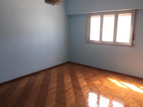 Imagen 2 de 12 de Ph De 5 Ambientes En Venta En Munro