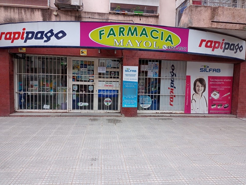 Venta De Local Y Fondo De Comercio De Farmacia