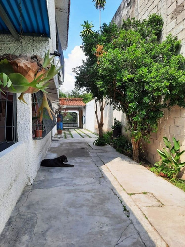 Imagen 22 de 26 de Febrero 22 Se Vende Casa Urb. Las Quintas Ii Naguanagua 04145951242 Francisco Rodriguez