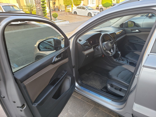 Volkswagen Taos 1.4 Tsi Highline At