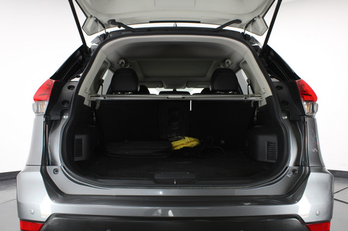 Nissan X-Trail 2.5 Advance 2 Row Cvt
