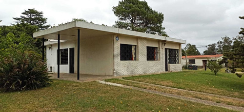 Casa A La Venta En Costa Azul 3 Dormitorios