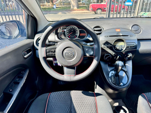 Mazda 2 Gt At 2015
