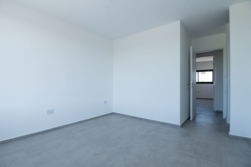 Imagen 17 de 29 de Venta Duplex Miradores De Manantiales 3dor 3 Baños