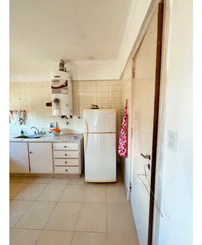 Venta Ph 4 Amb. C/ Dep. Primer Piso. Chauvin
