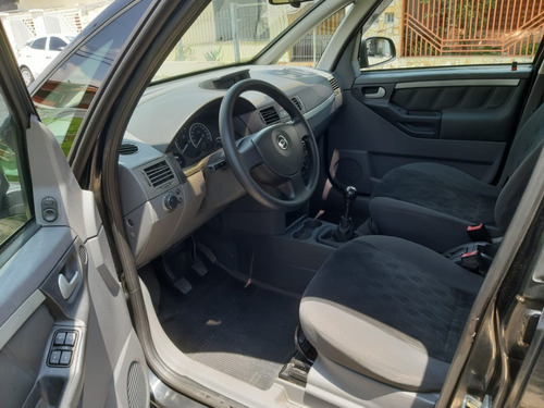 Meriva Maxx 1.8 Flex - 2006 - Completa - Preta