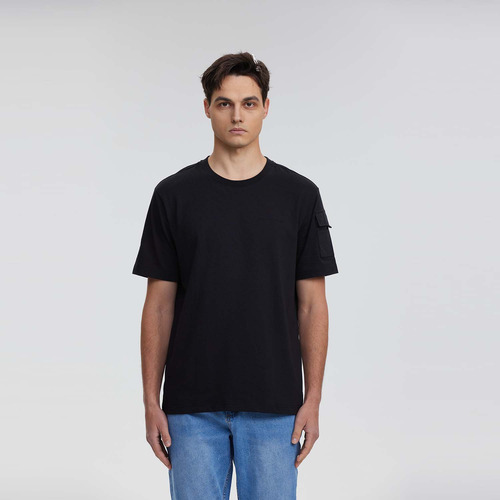 Polera Hombre Bolsillo Parche Negro Fashion's Park