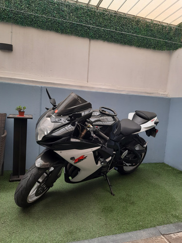 Suzuki Gsxr-600 Mod 2015 Título Y Pedimento 1a Todo Pagado