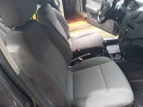 Aveo Emotion Sedan Modelo 2011