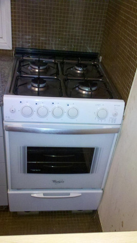 Caballito 3 Amb En Av Directorio Y Beuachef, 3 Er Piso Al Frente Con Baño, Toilete, Cocina Integrada Y Balcon.